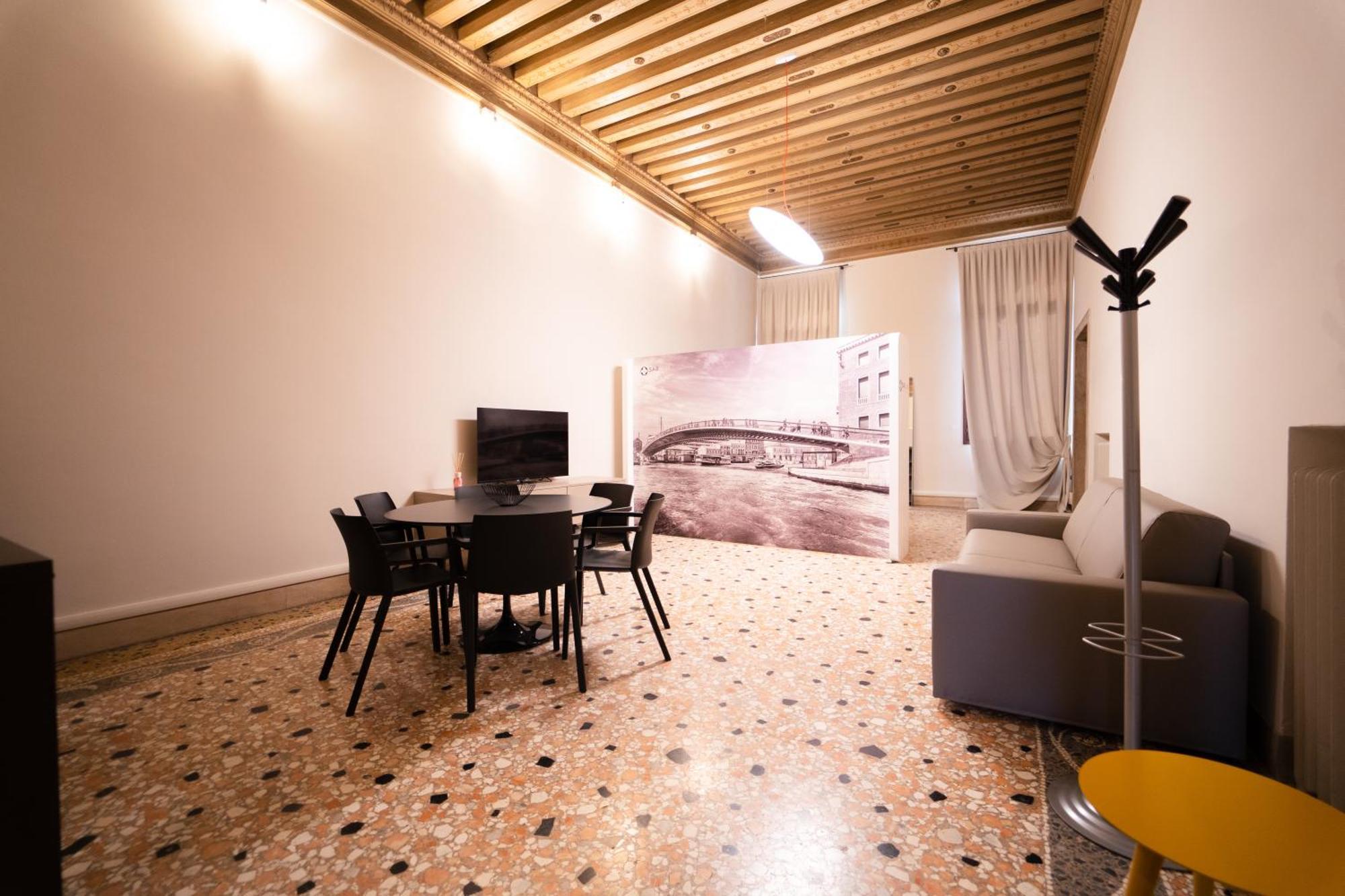 Appartement Elegance Calatrava à Venise Extérieur photo